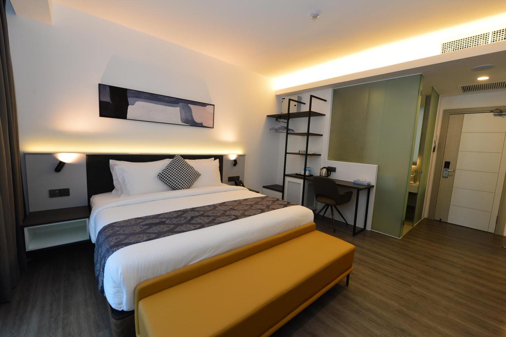 Rume Hotel Kuching Bagian luar foto
