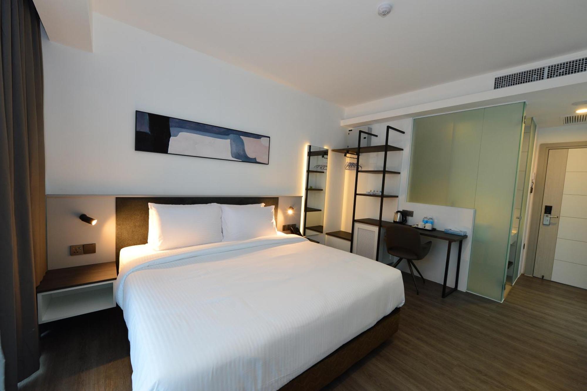 Rume Hotel Kuching Bagian luar foto